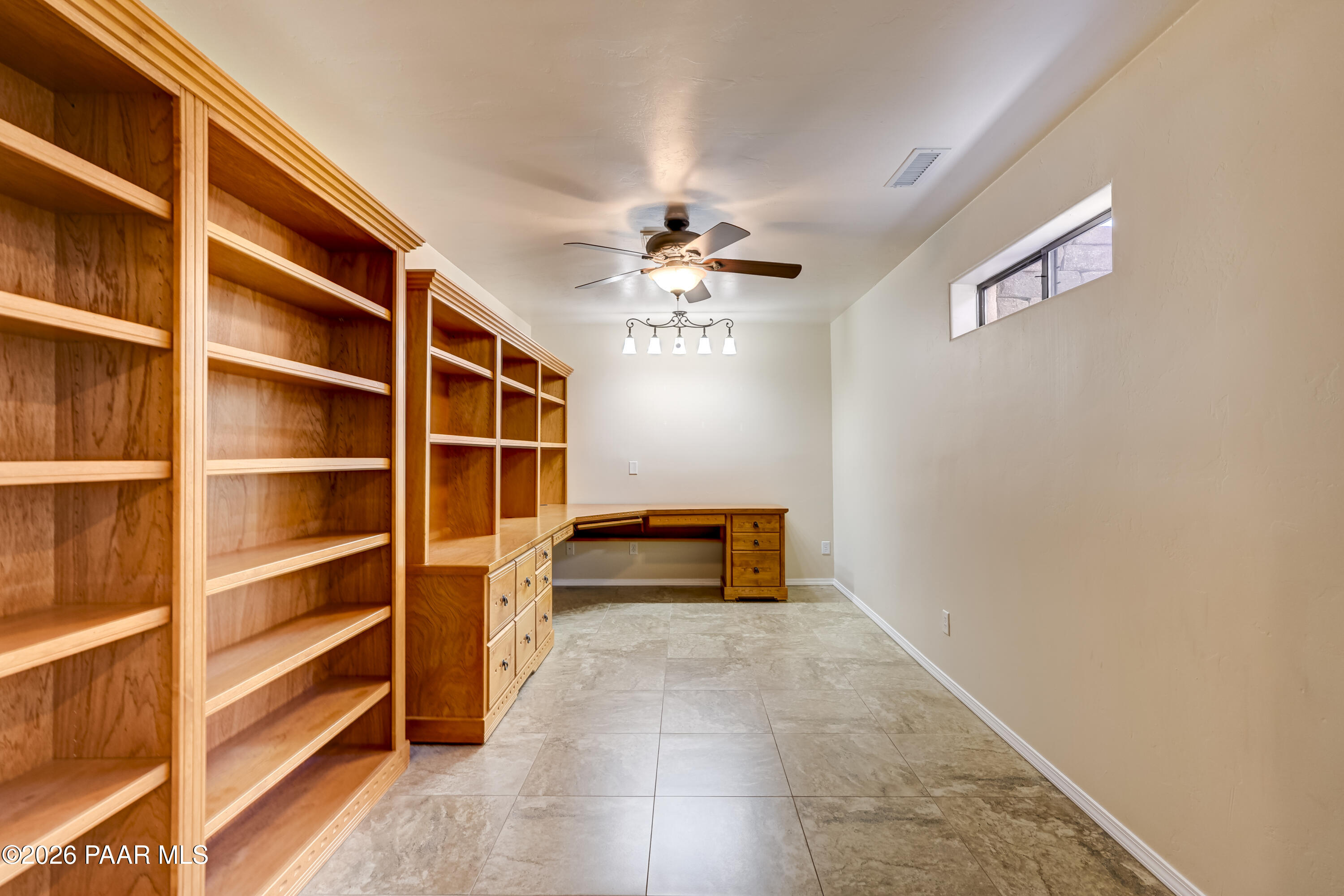 2751 W Boone Court