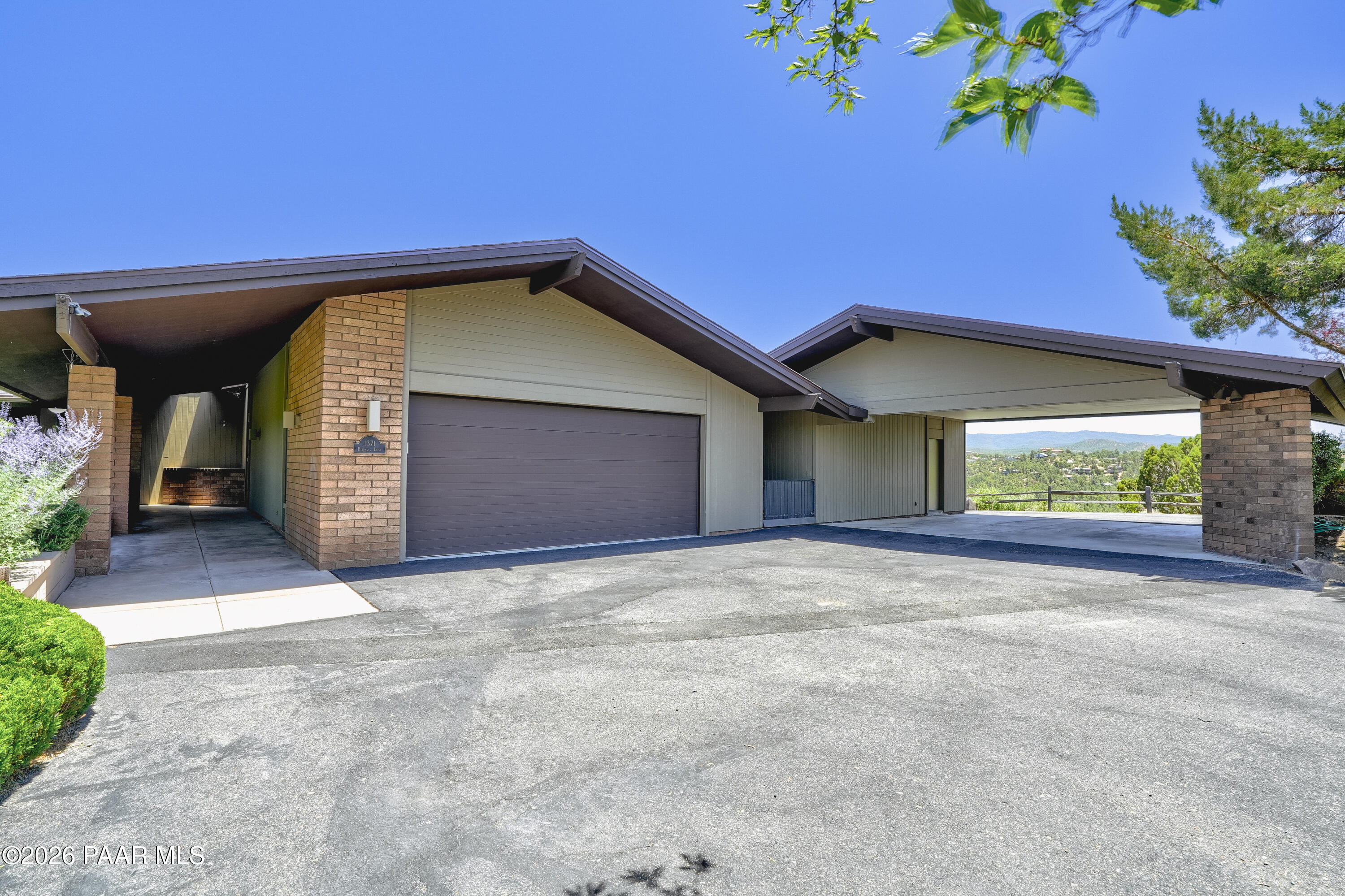 1371 Barranca Drive