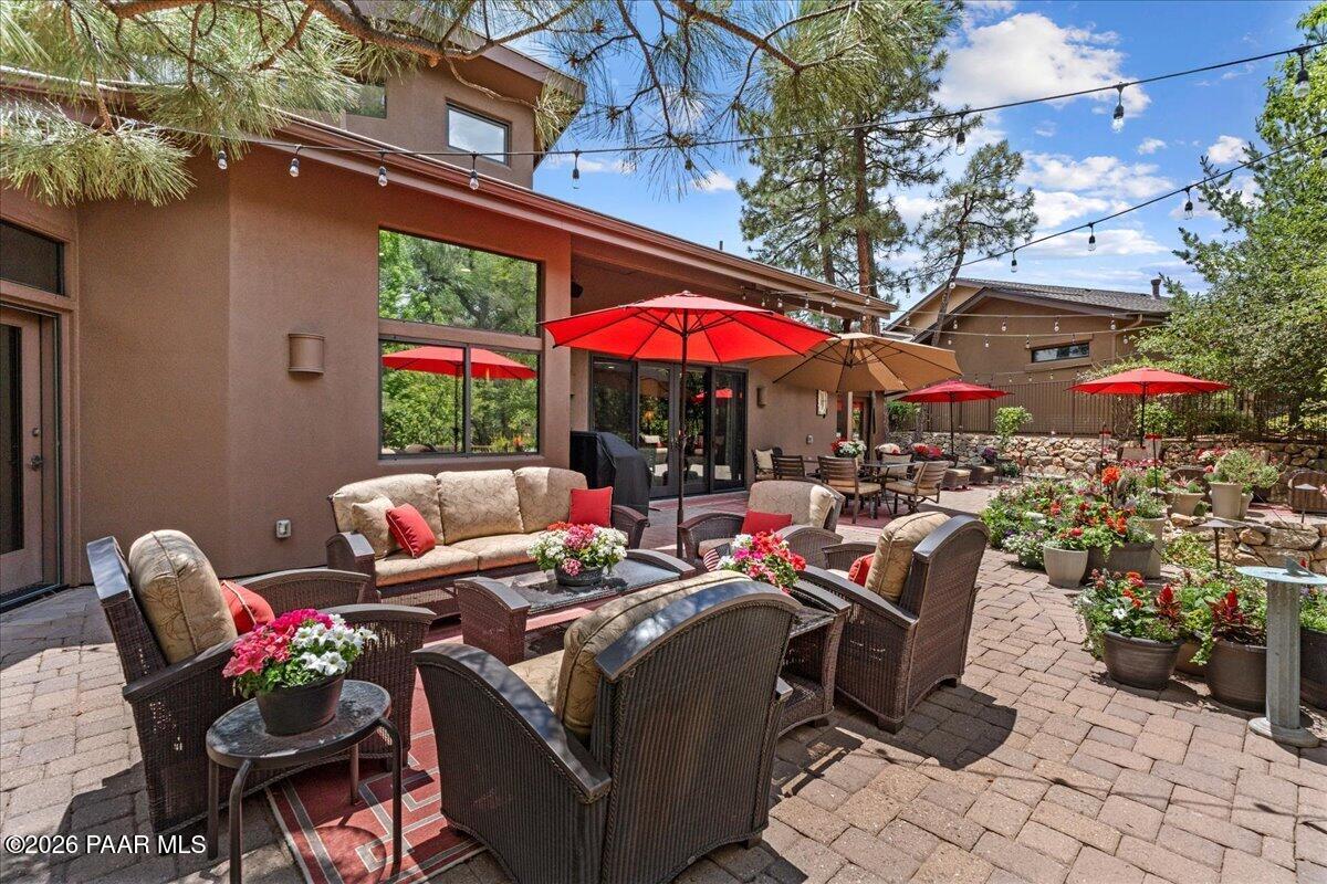 1684 Stable Rock Road