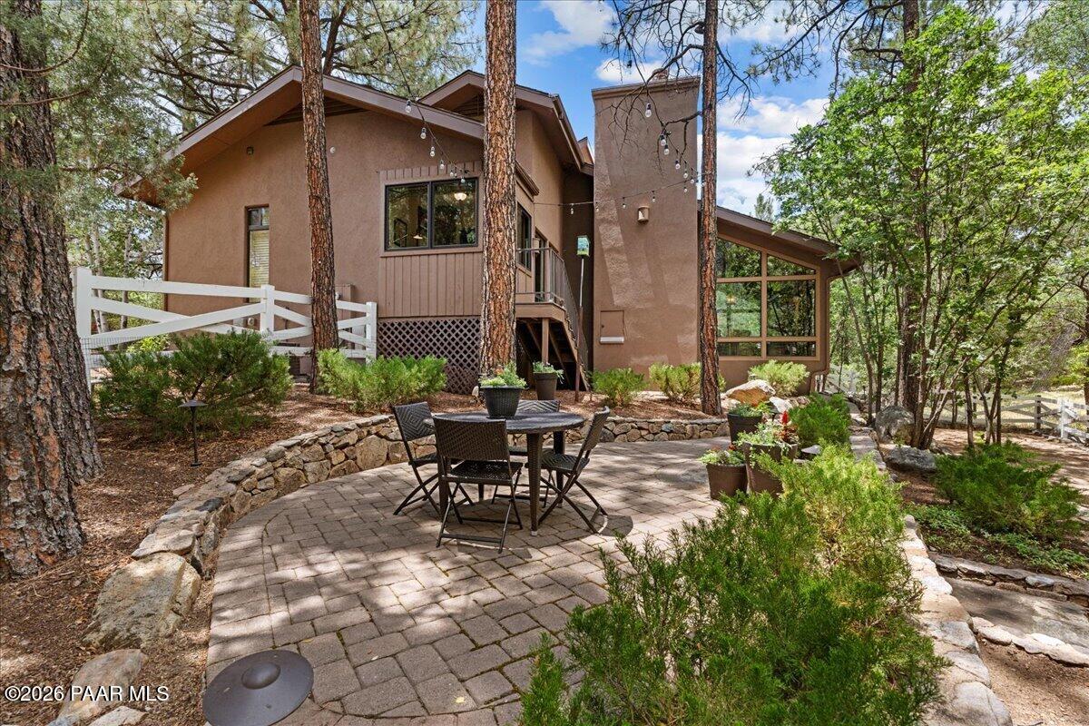 1684 Stable Rock Road