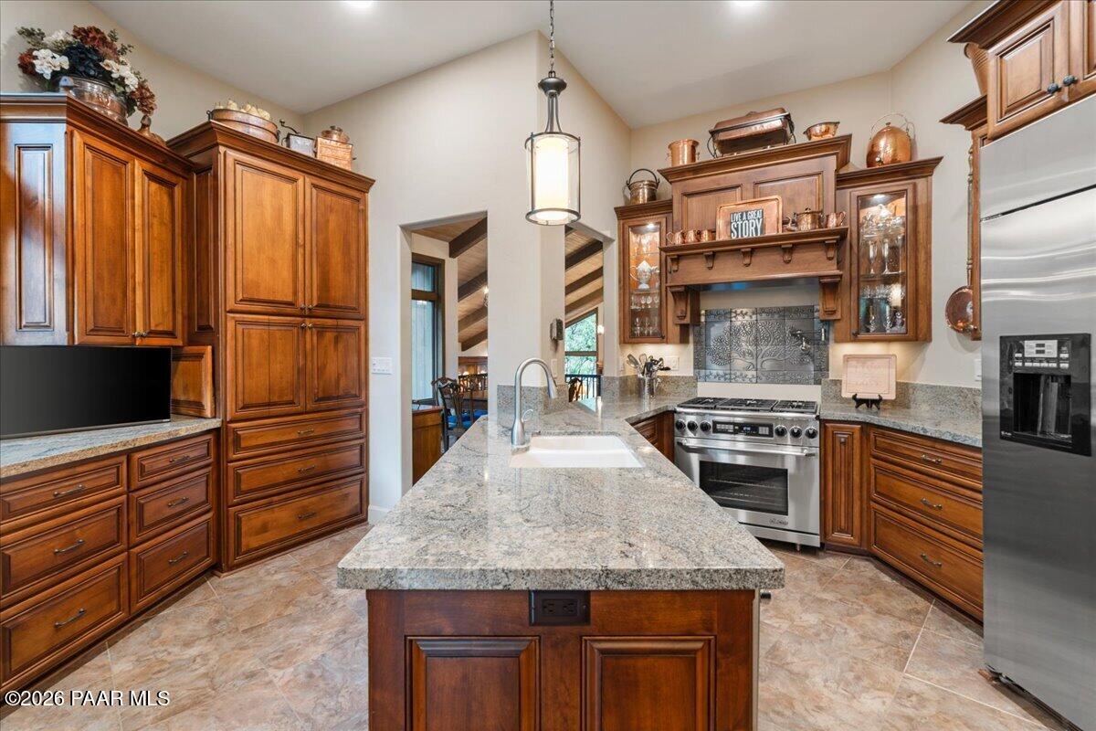 1684 Stable Rock Road