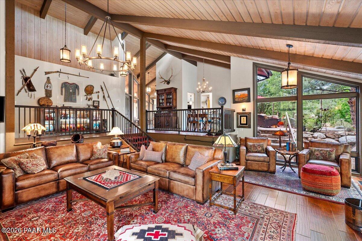 1684 Stable Rock Road