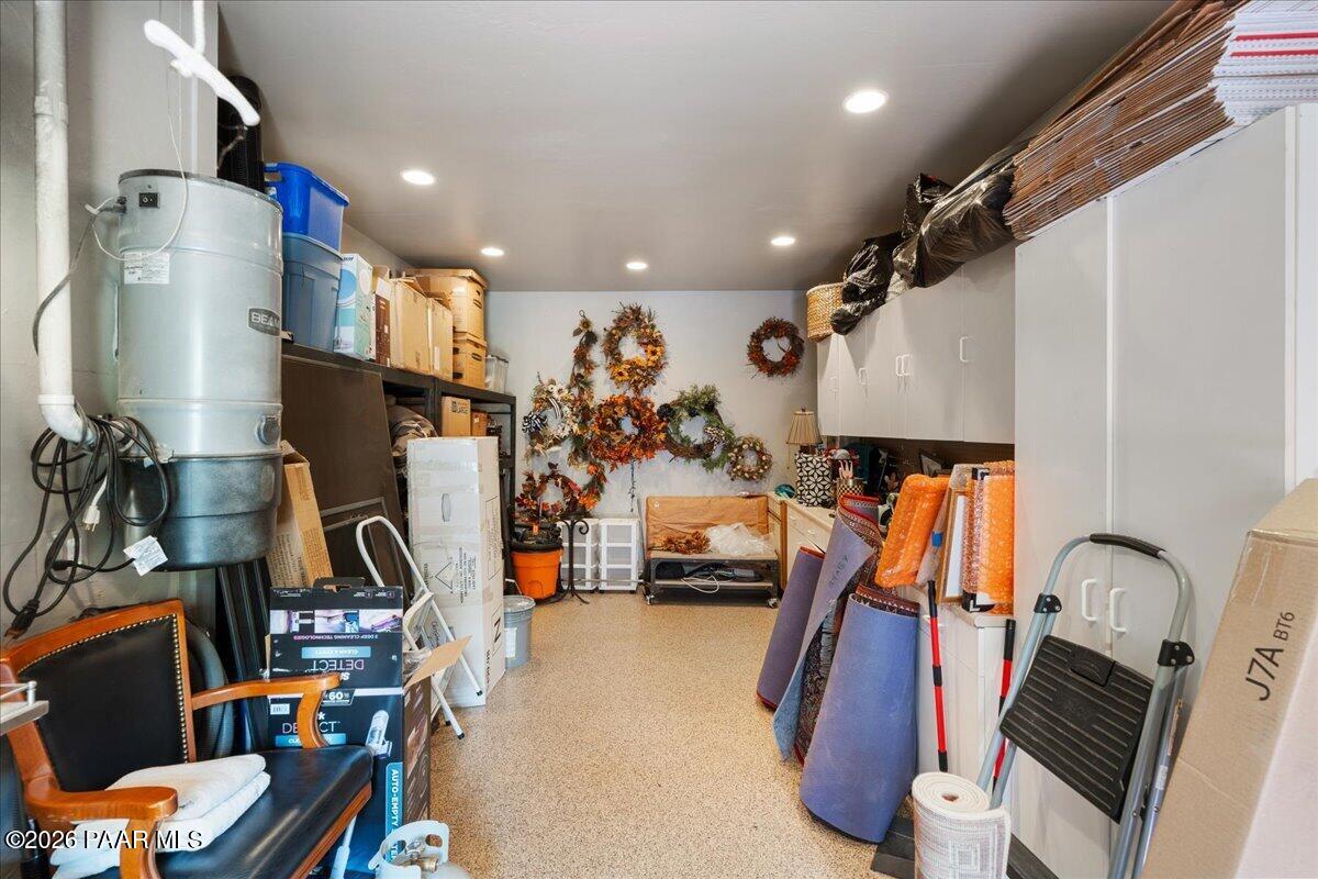 1684 Stable Rock Road