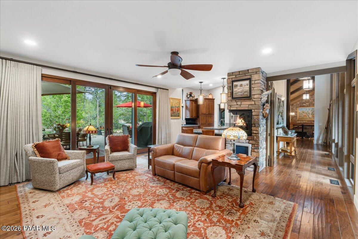 1684 Stable Rock Road