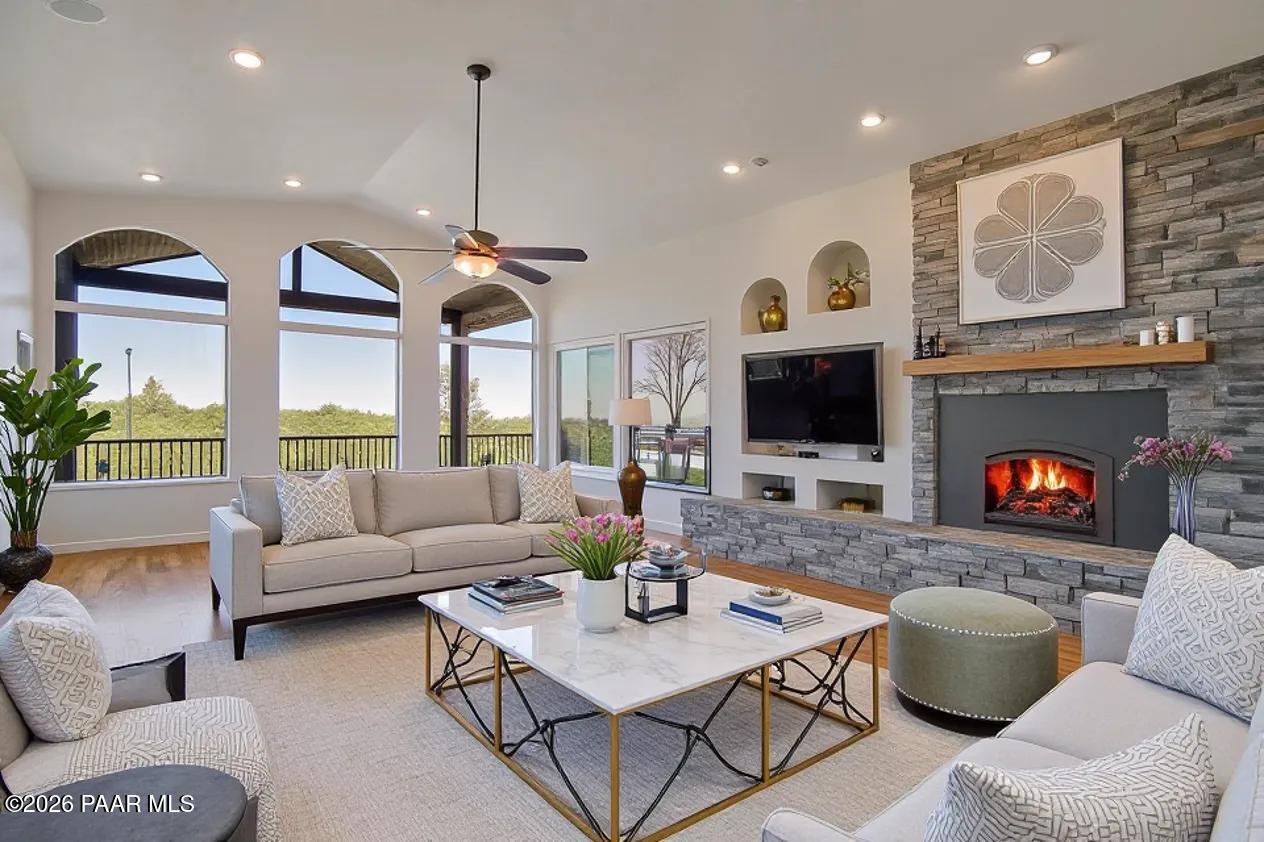 2020 Rustic Timbers Lane
