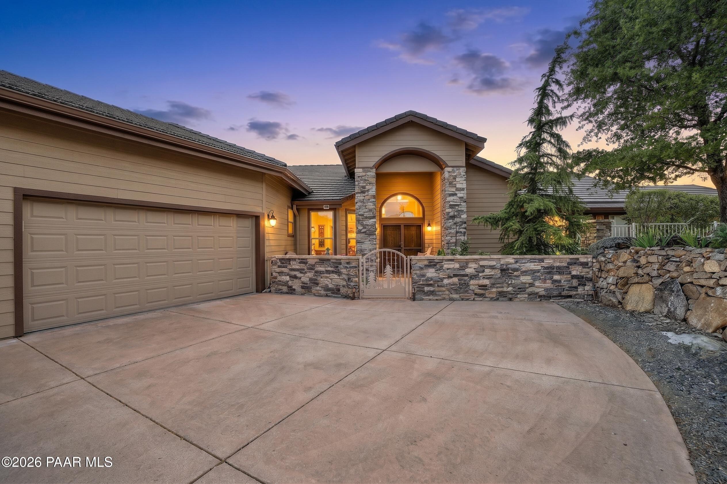 2020 Rustic Timbers Lane