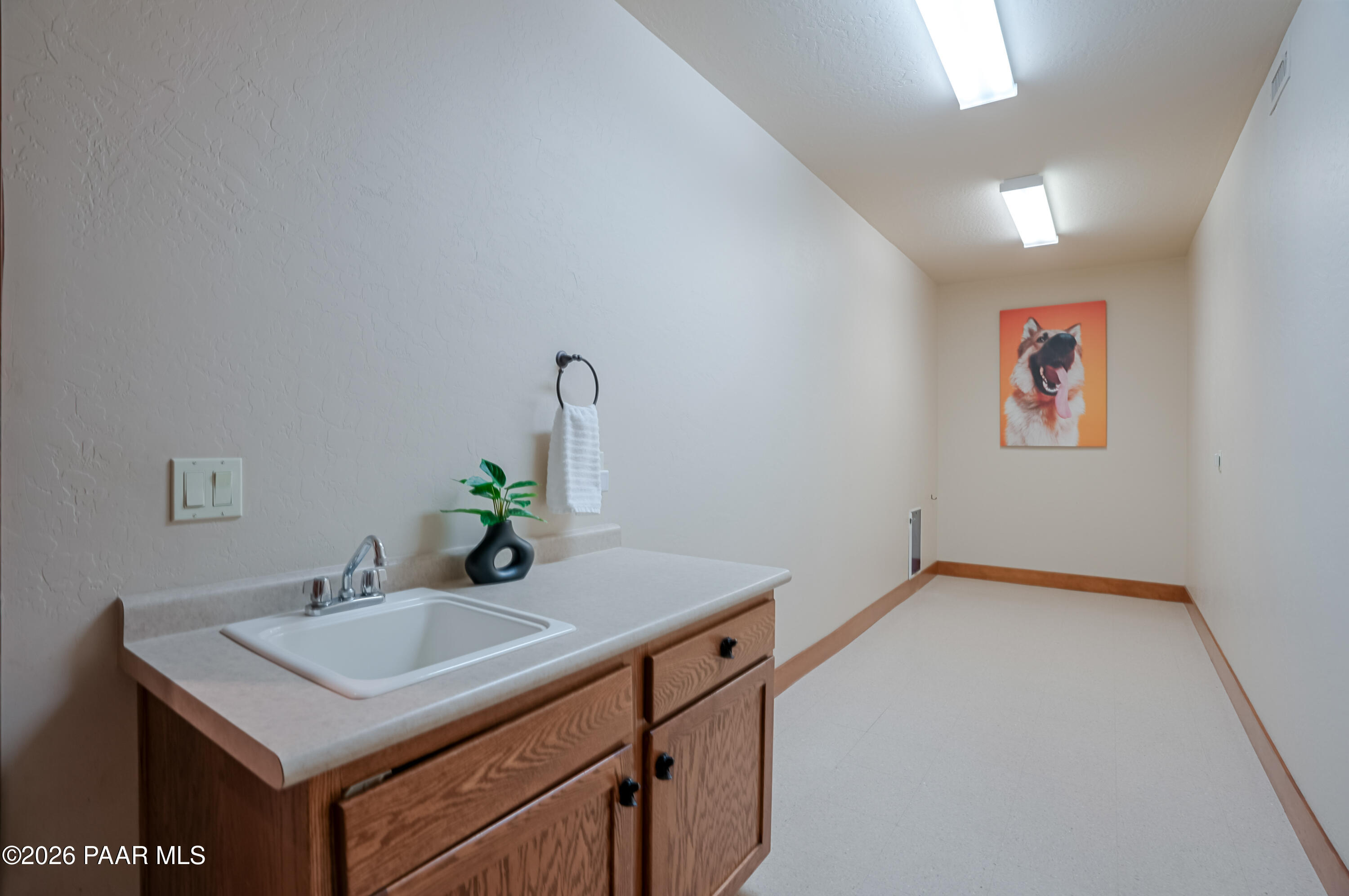 567 Sandpiper Drive