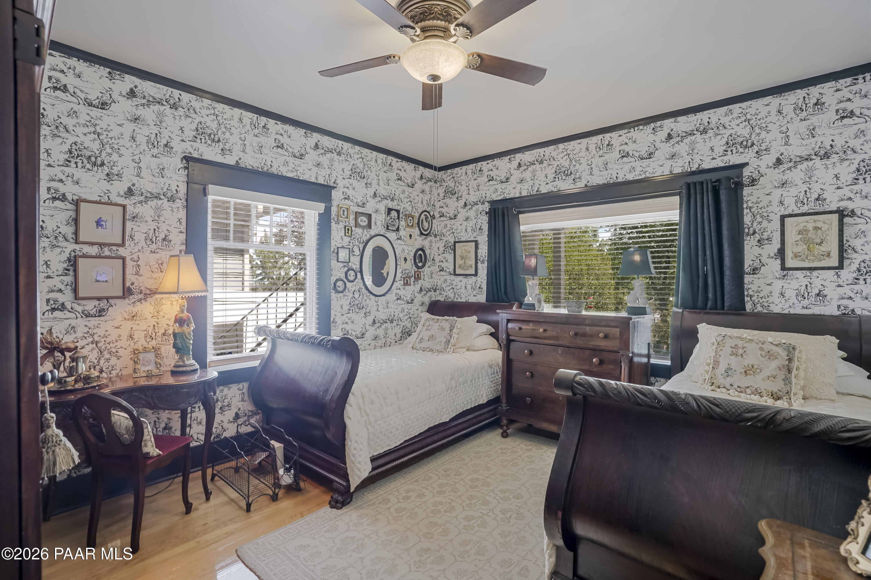 310 S Mount Vernon Avenue