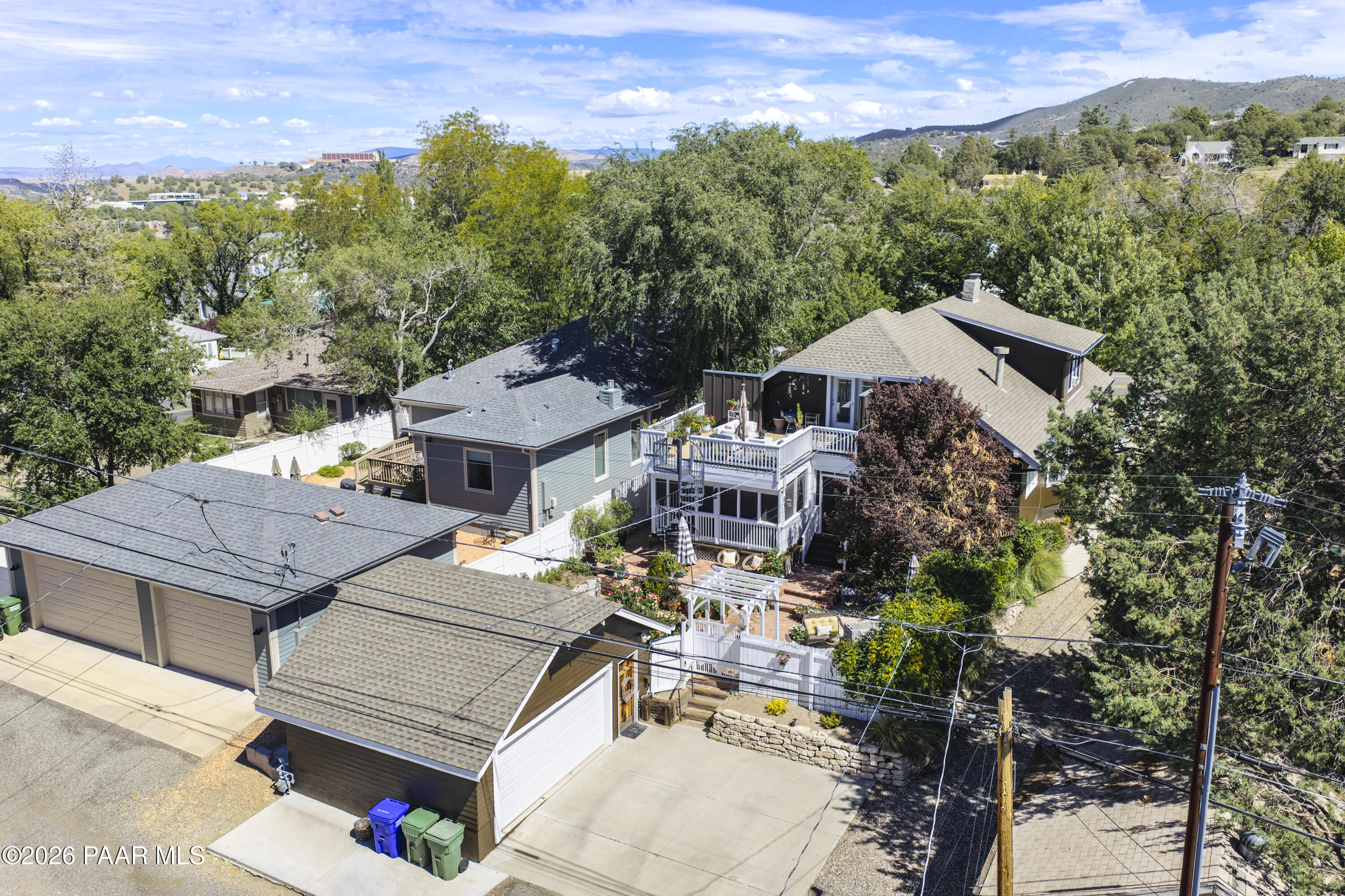 310 S Mount Vernon Avenue