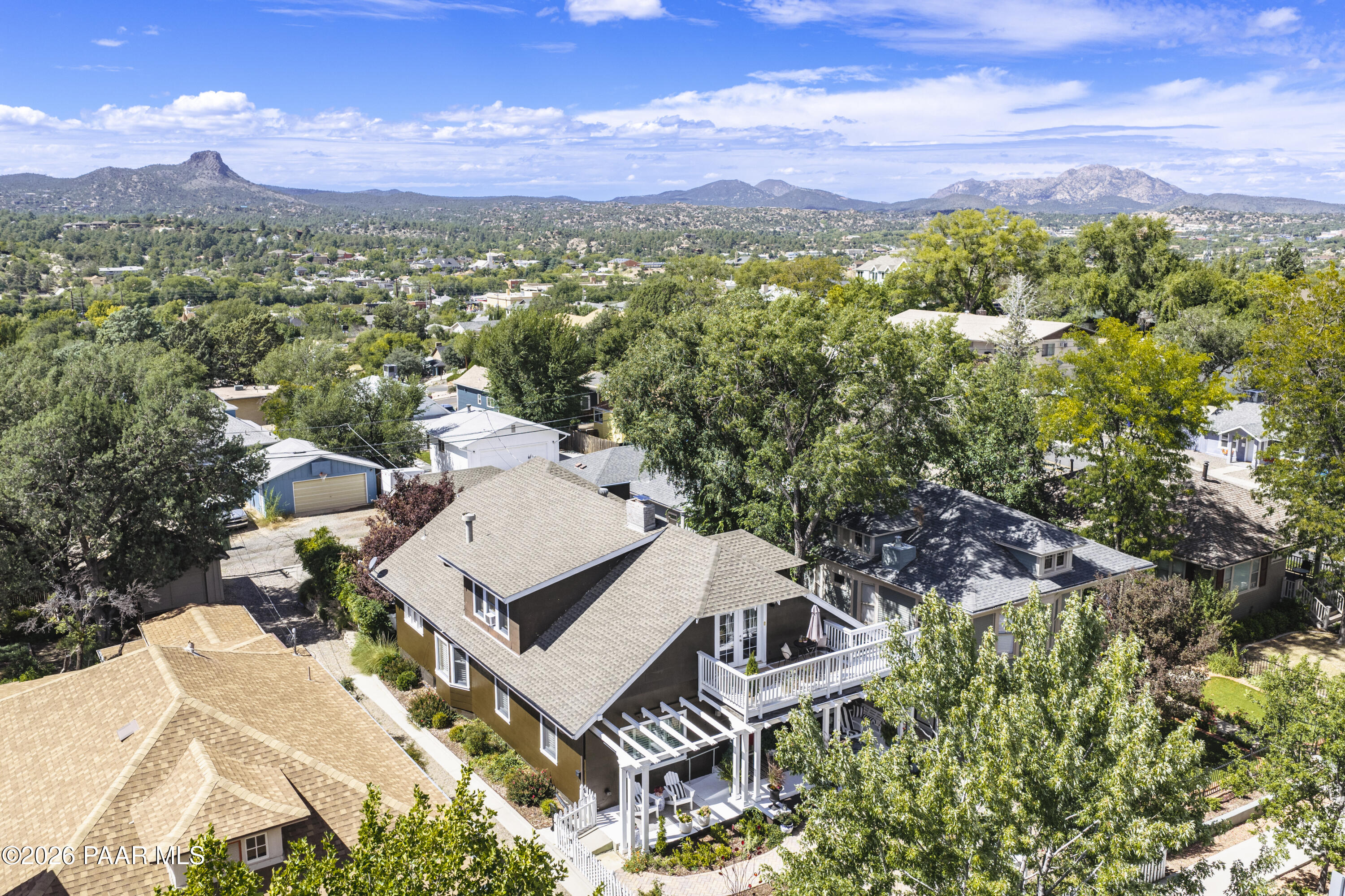 310 S Mount Vernon Avenue