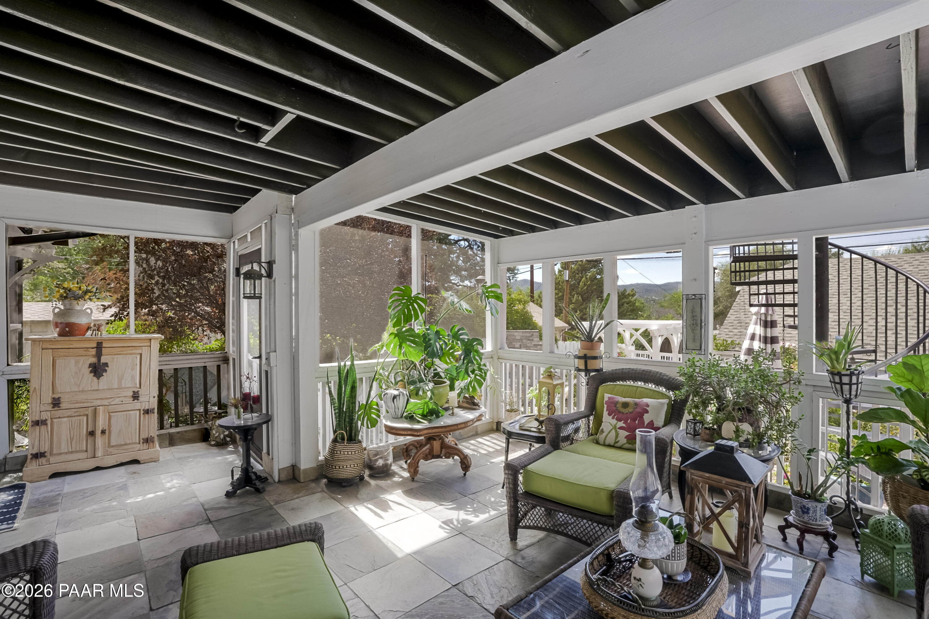 310 S Mount Vernon Avenue