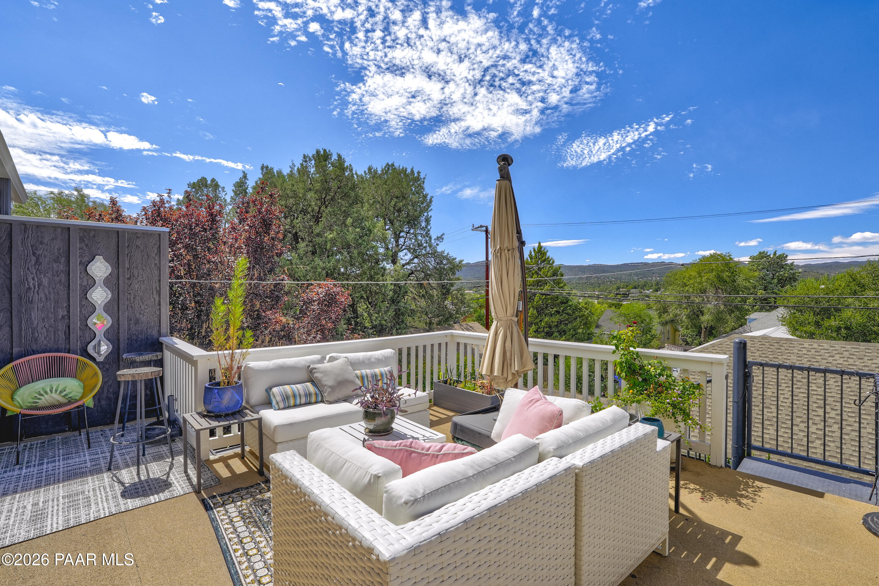 310 S Mount Vernon Avenue
