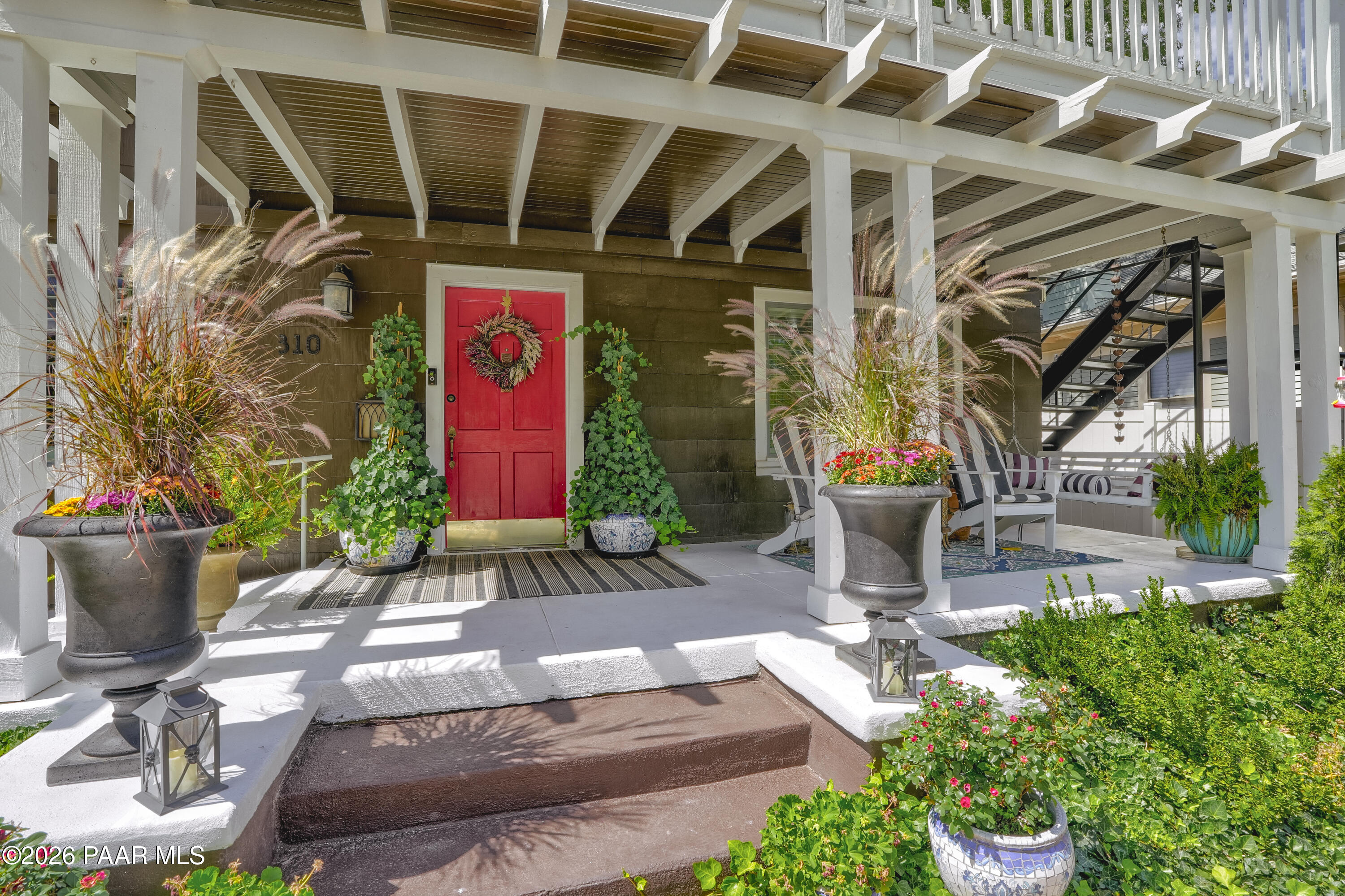 310 S Mount Vernon Avenue