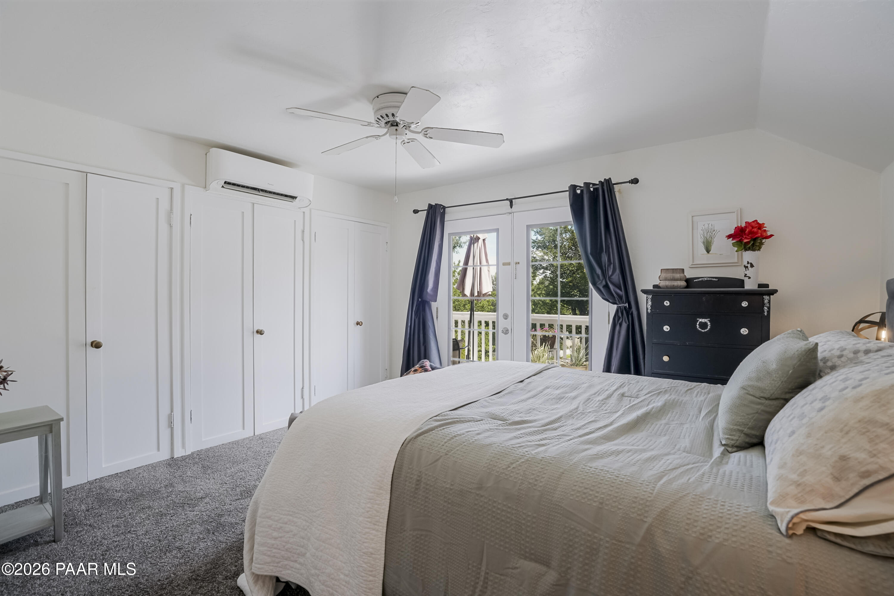 310 S Mount Vernon Avenue