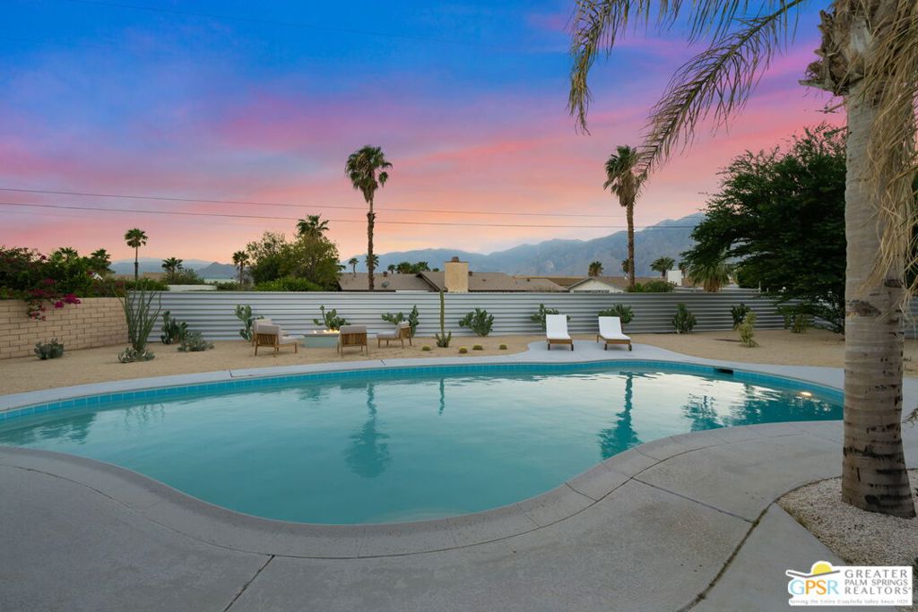 1463 Via Roberto Miguel