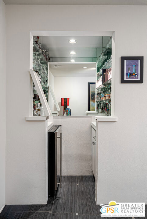 130 W Racquet Club Road 401