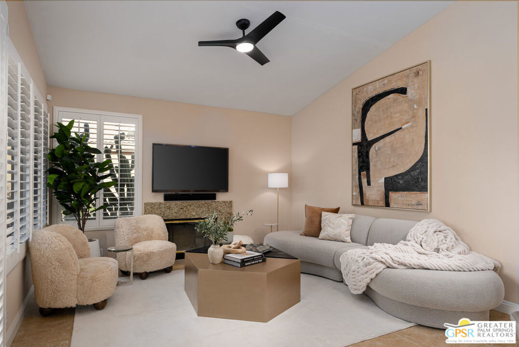 29655 W Laguna Drive