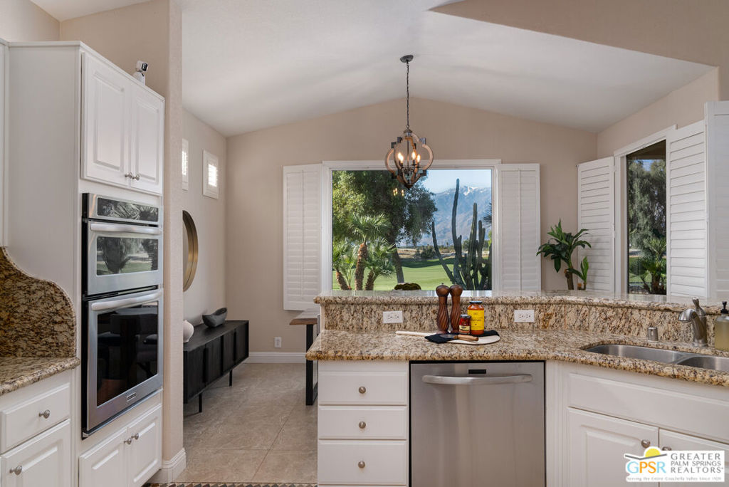 29655 W Laguna Drive