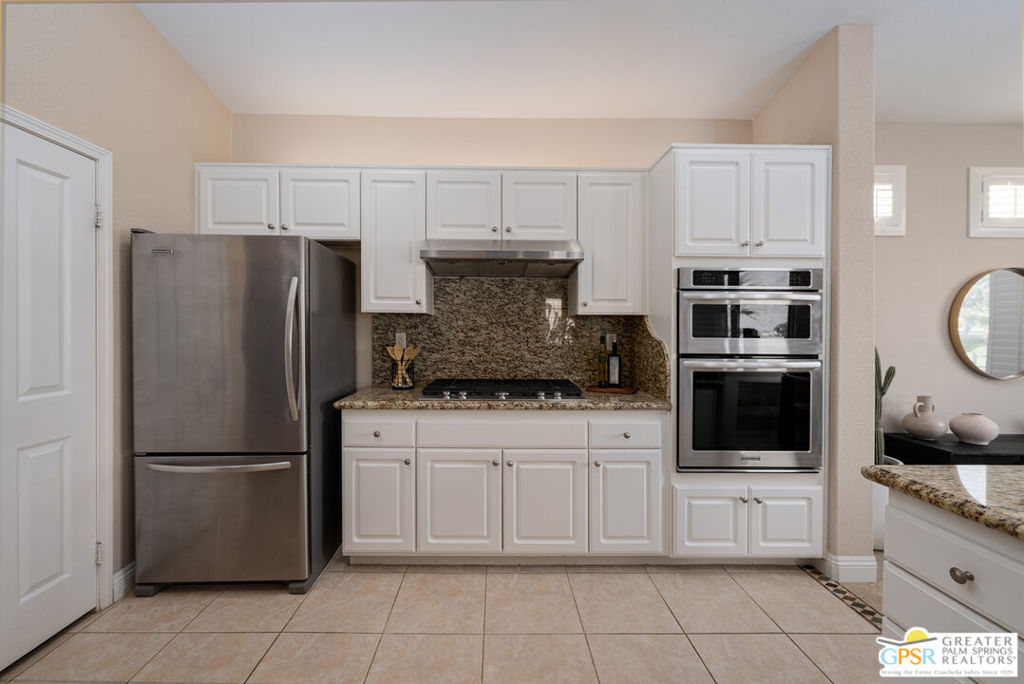 29655 W Laguna Drive