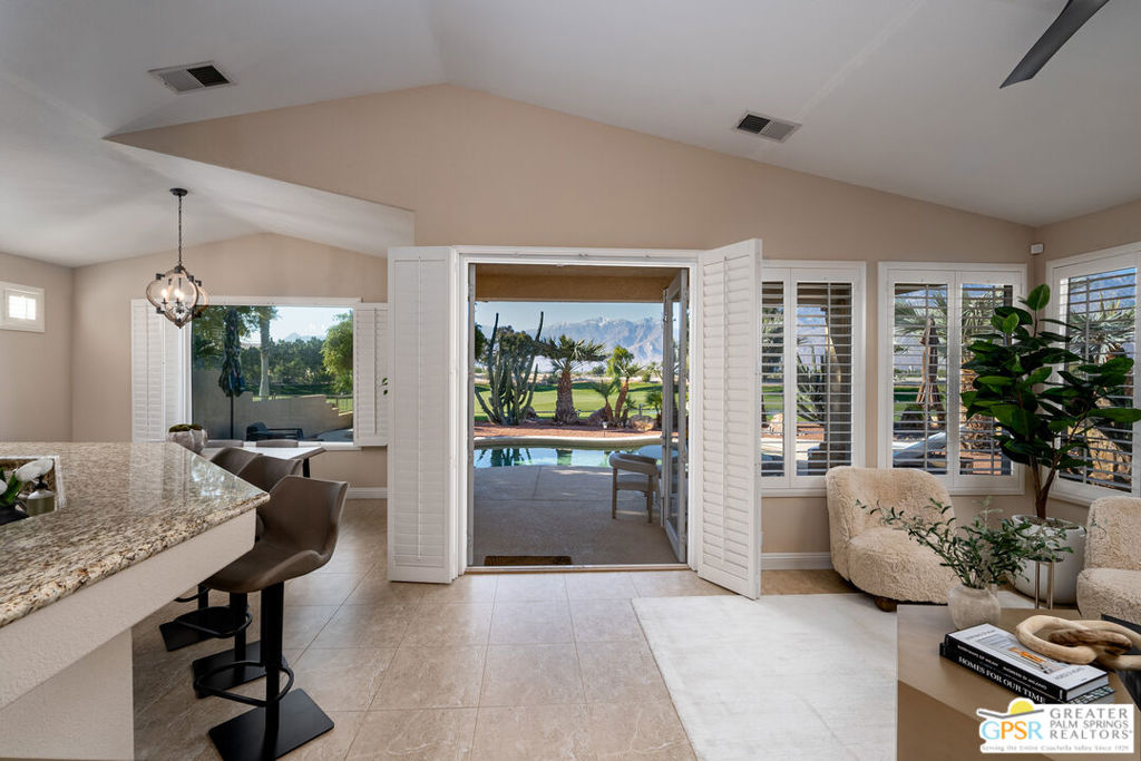 29655 W Laguna Drive