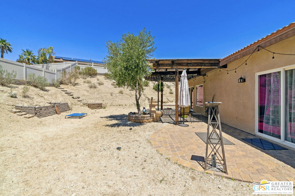 64330 Pyrenees Avenue