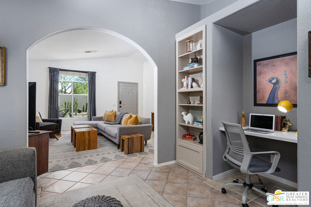 30205 Avenida Juarez