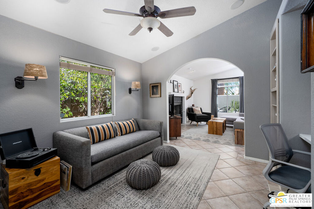 30205 Avenida Juarez