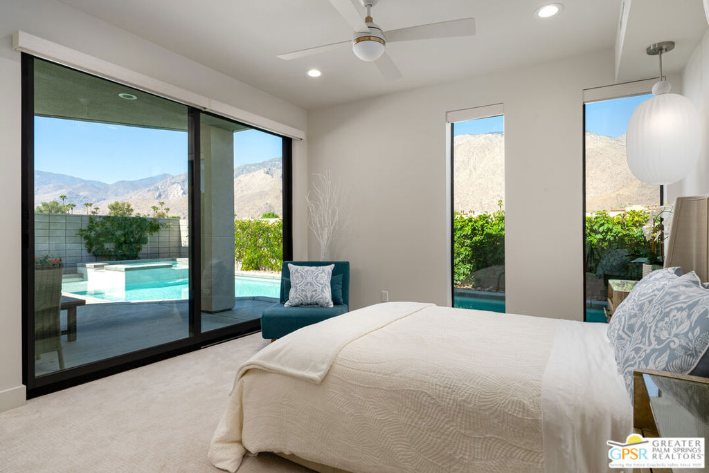 217 Vista Terrace