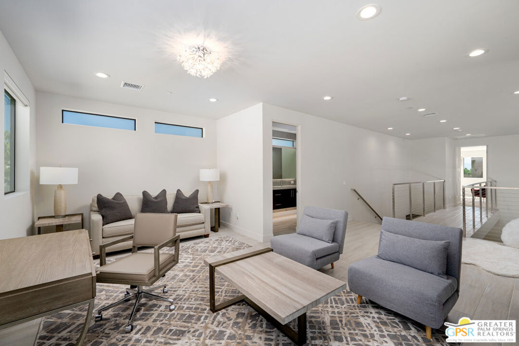217 Vista Terrace