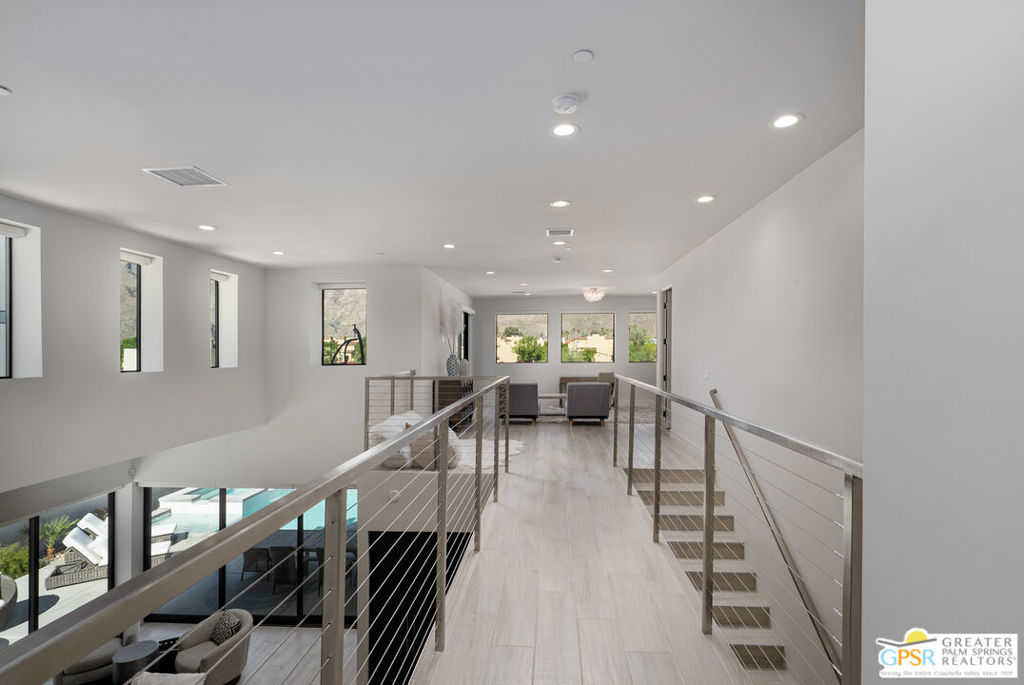217 Vista Terrace