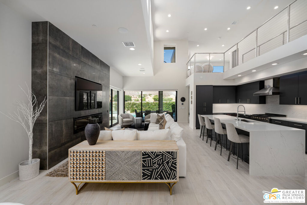 217 Vista Terrace
