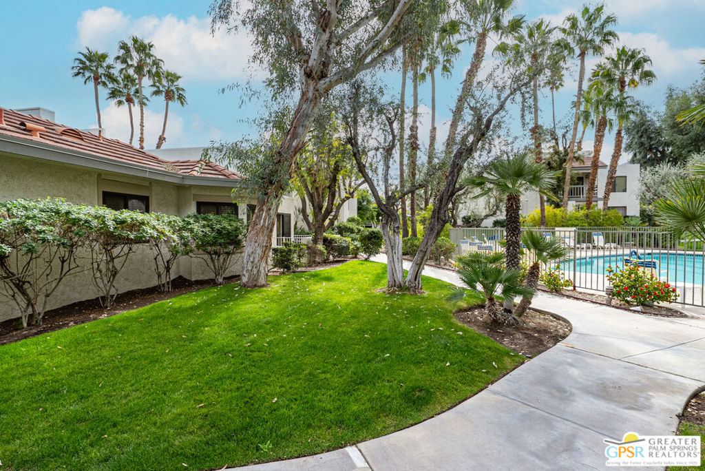 2023 N Via Miraleste 1017