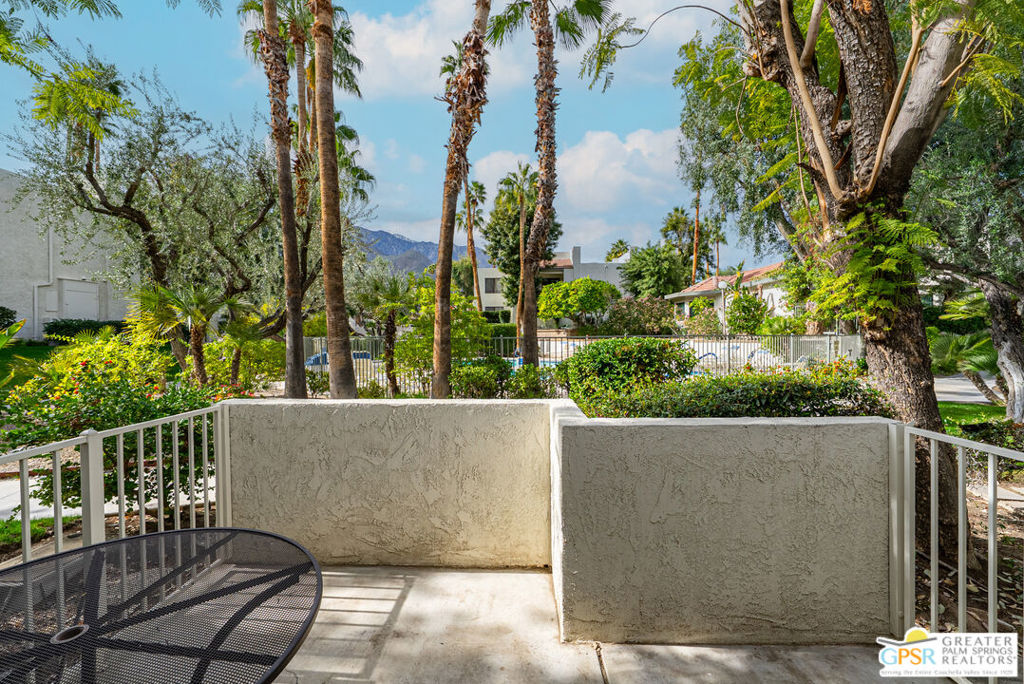 2023 N Via Miraleste 1017