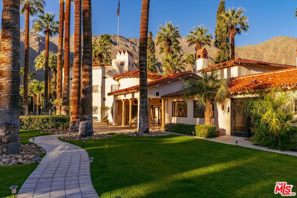 457 W Hermosa Place
