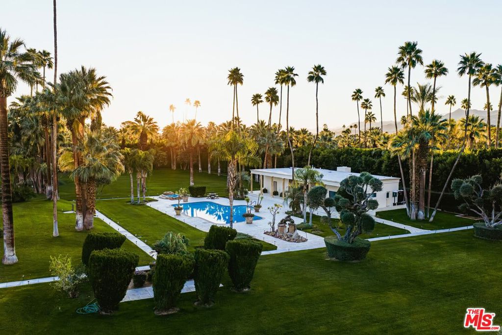 457 W Hermosa Place