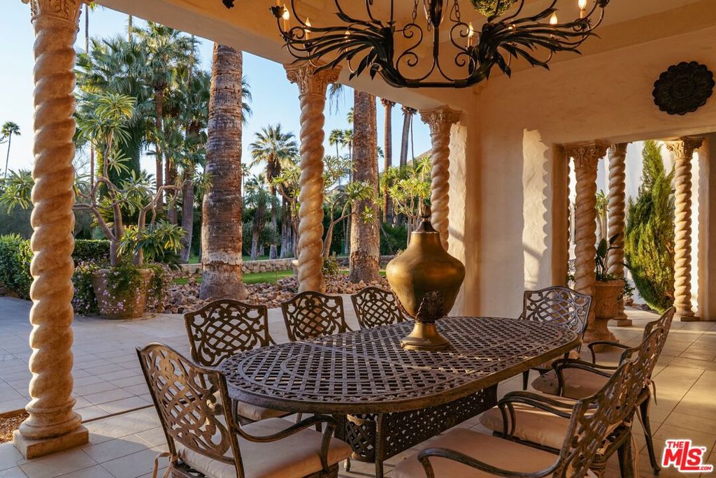 457 W Hermosa Place