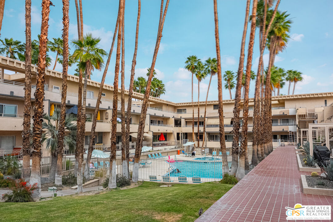 277 E Alejo Rd Unit: 124