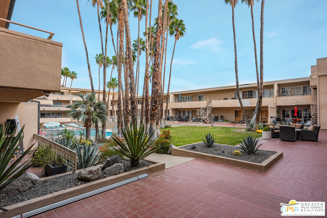 277 E Alejo Rd Unit: 124