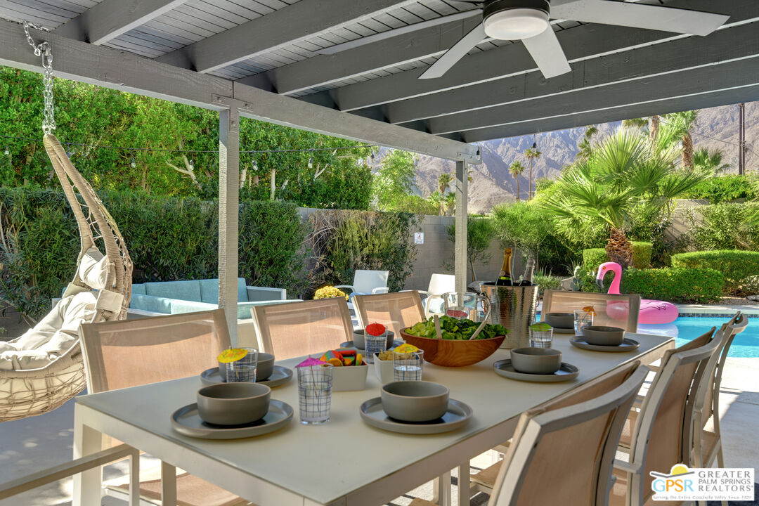 399 E San Rafael Dr