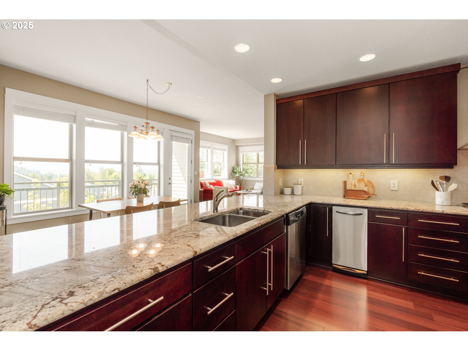 11709 SE CRESTED EAGLE LN E5, Happy Valley Unit: E5