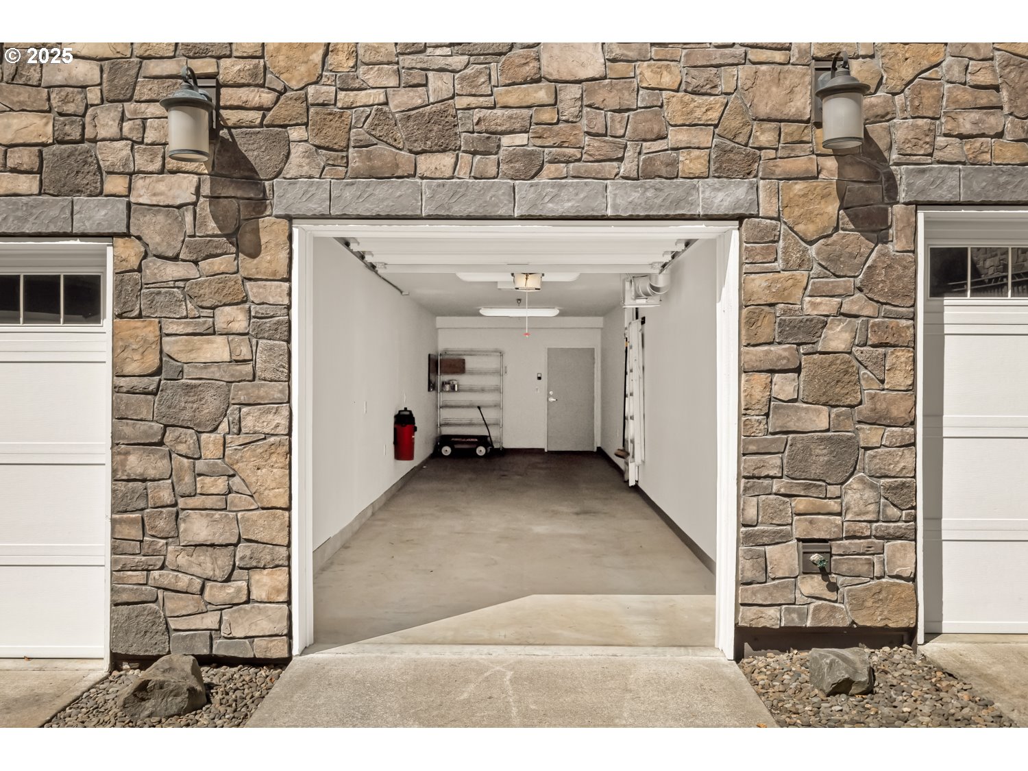 11709 SE CRESTED EAGLE LN E5, Happy Valley Unit: E5