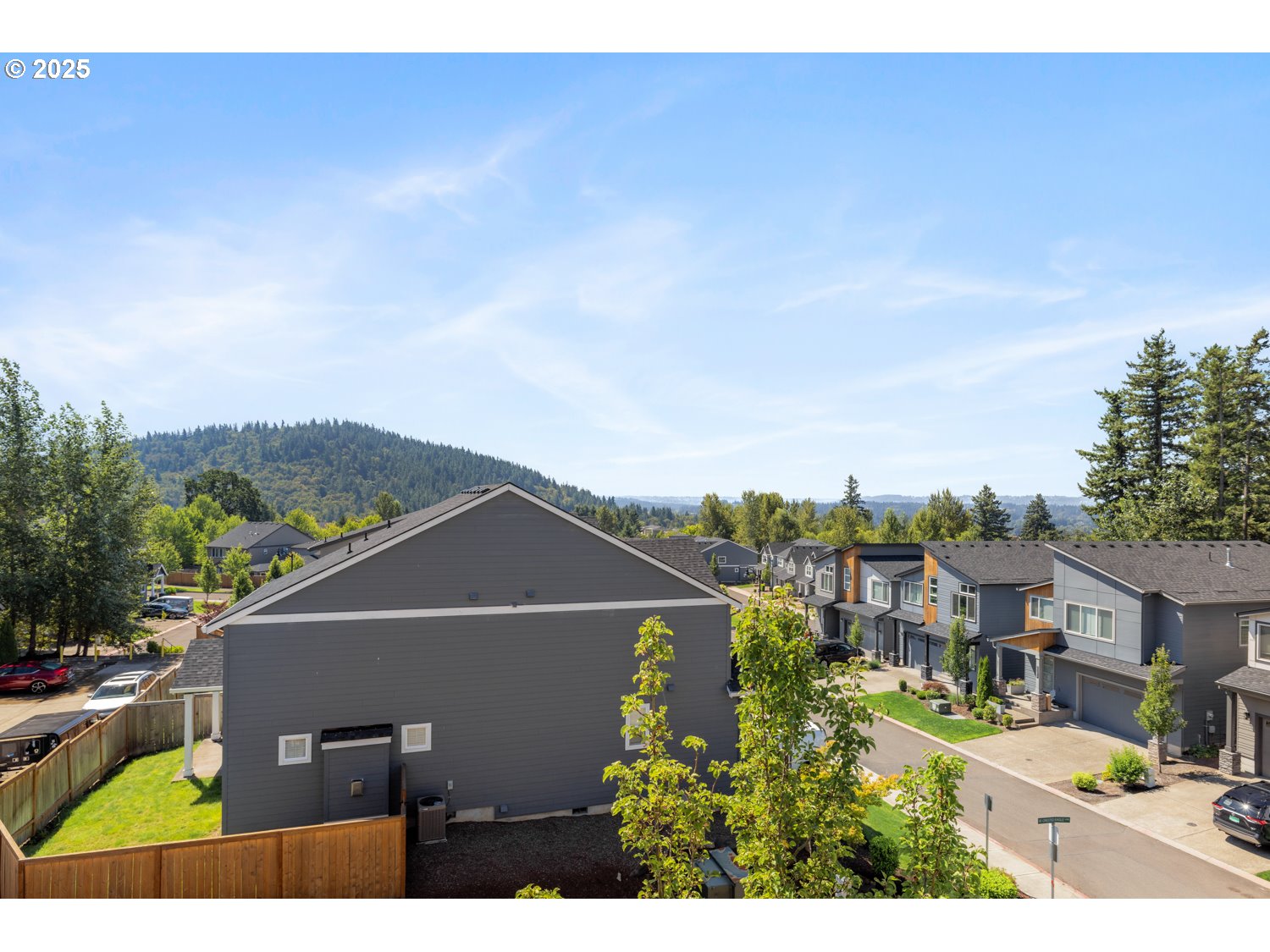 11709 SE CRESTED EAGLE LN E5, Happy Valley Unit: E5