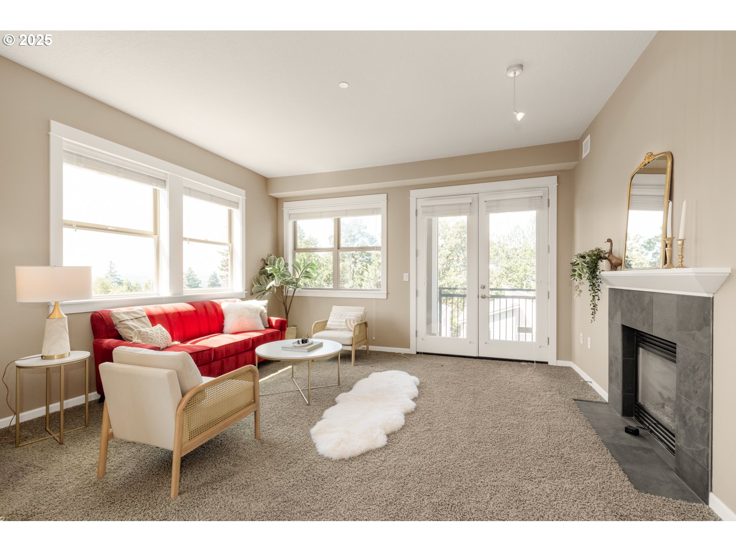 11709 SE CRESTED EAGLE LN E5, Happy Valley Unit: E5