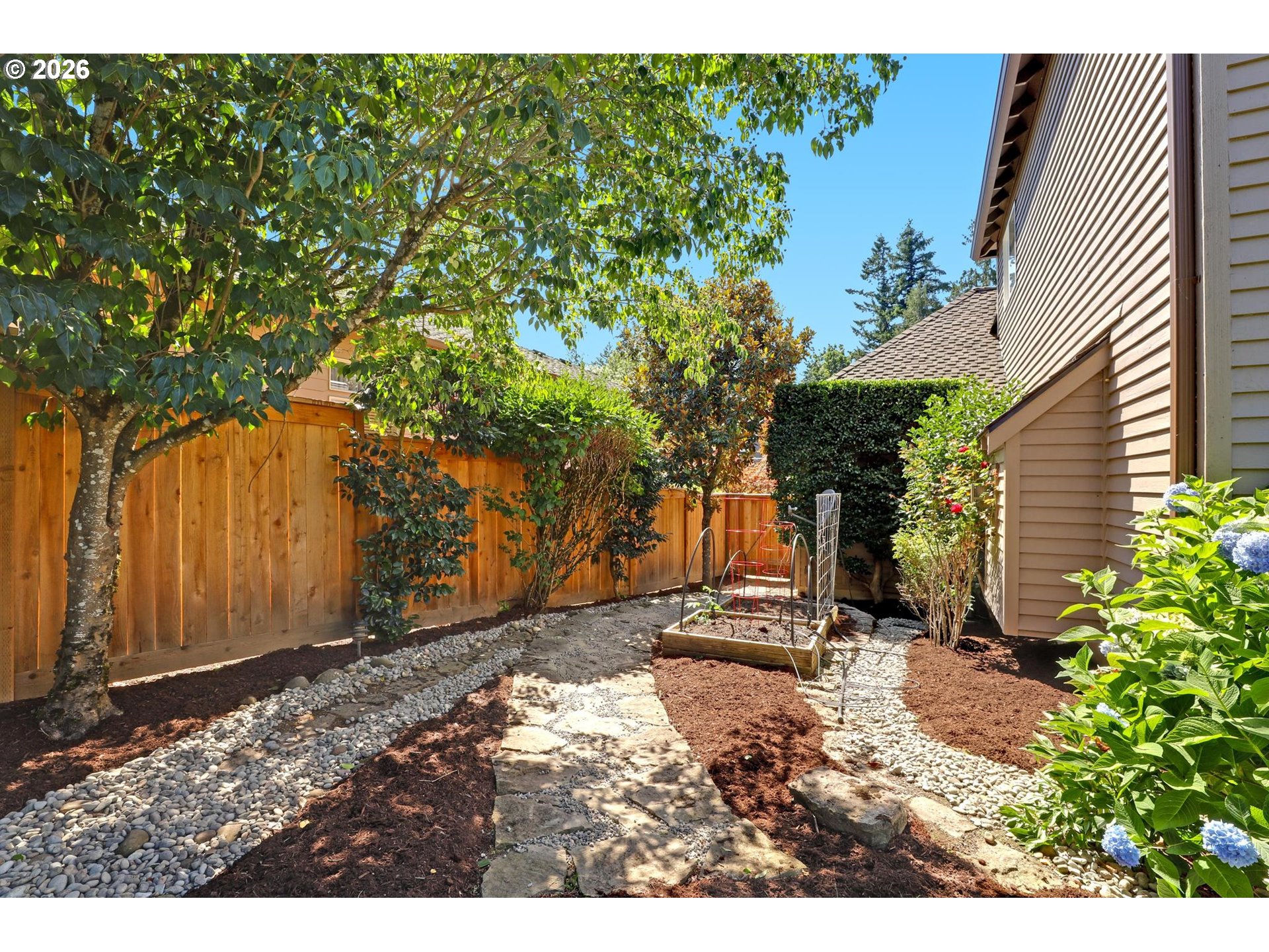 1438 NW MAYFIELD RD