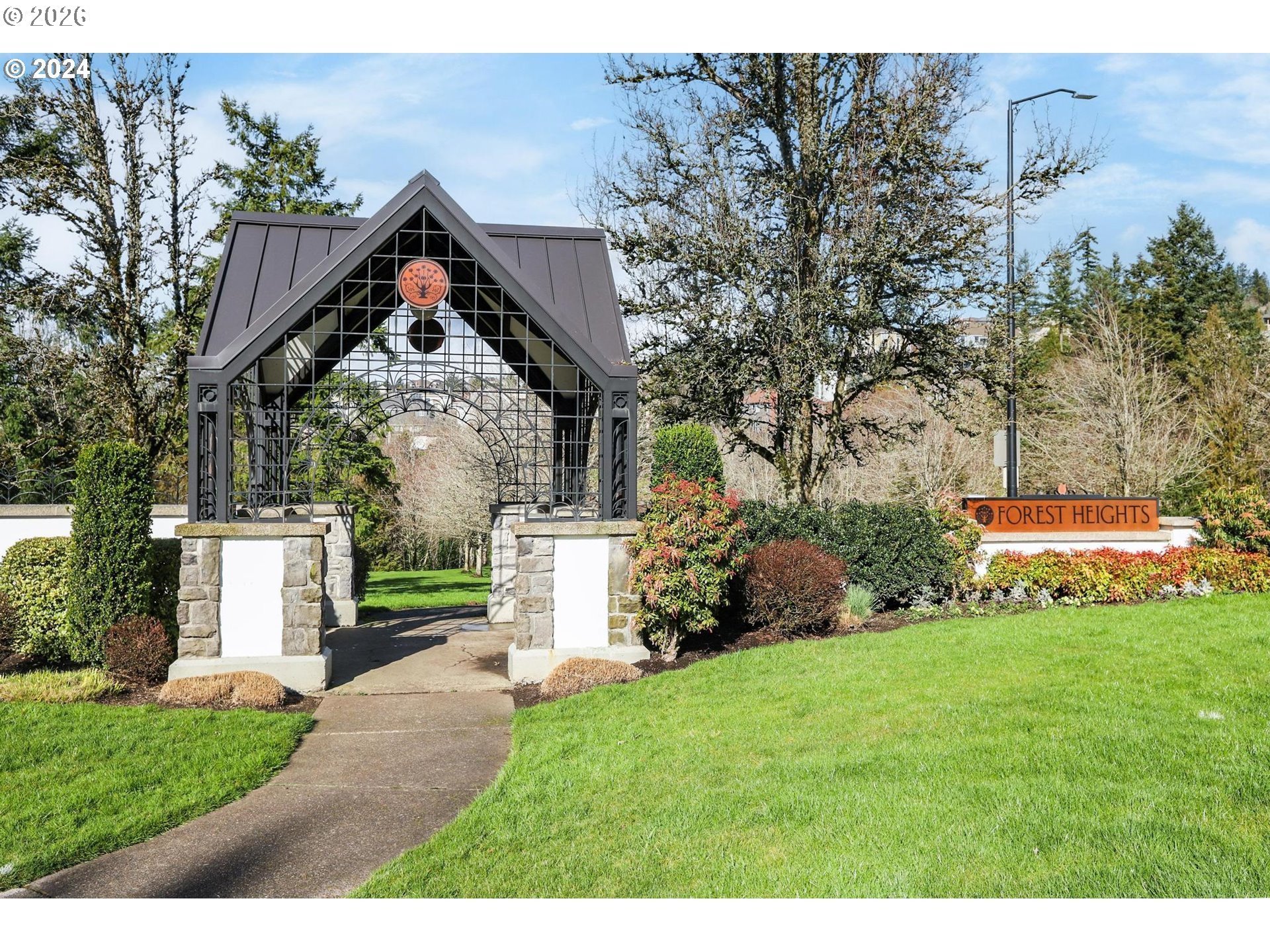 1438 NW MAYFIELD RD