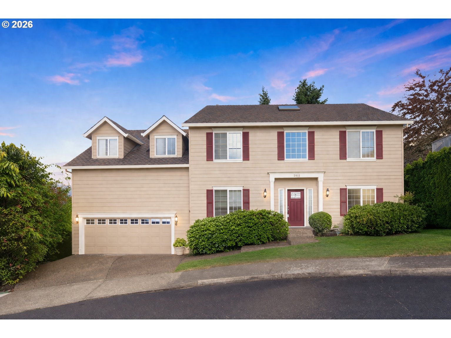 2011 NW NEW HOPE CT