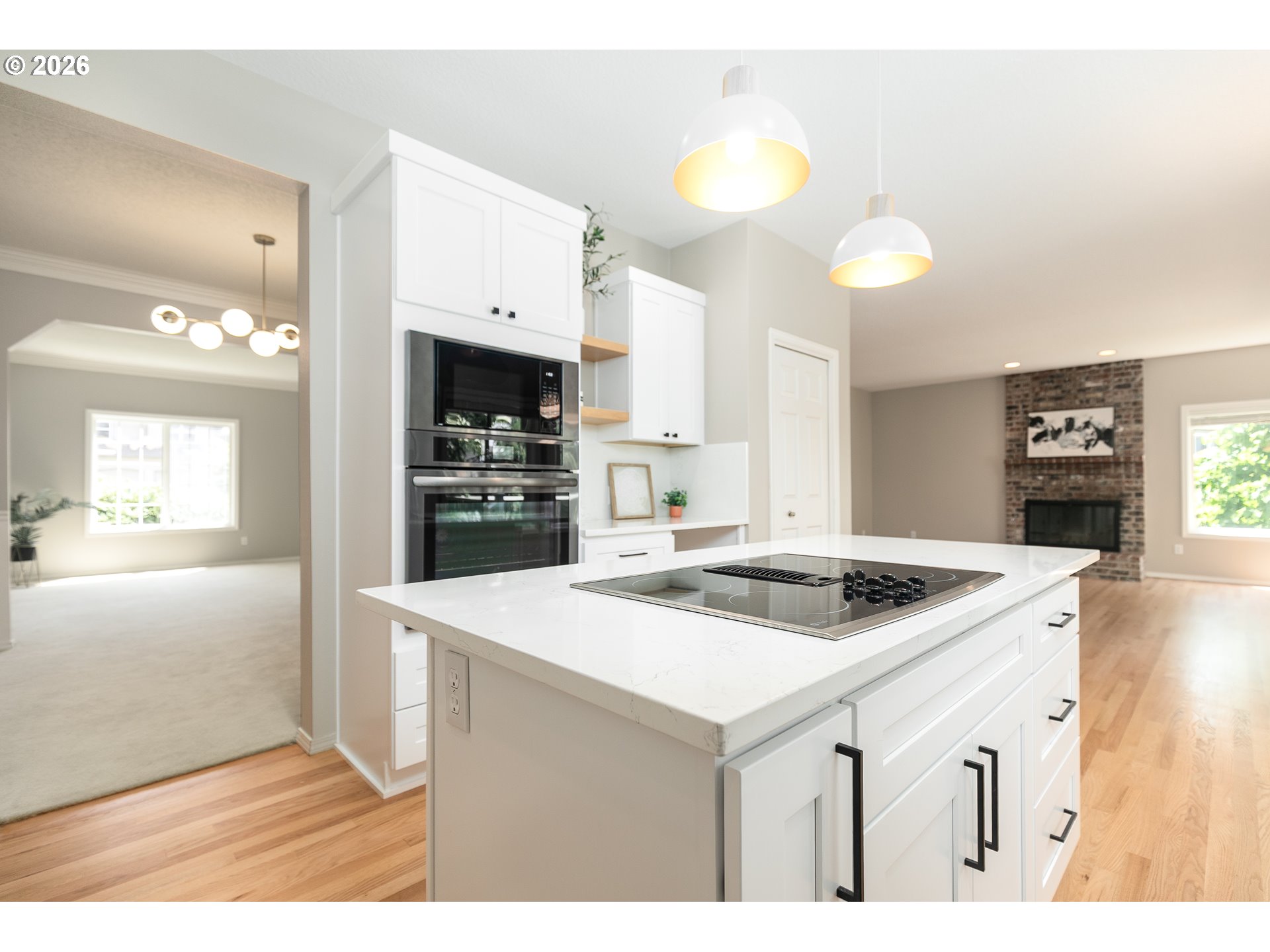 2011 NW NEW HOPE CT