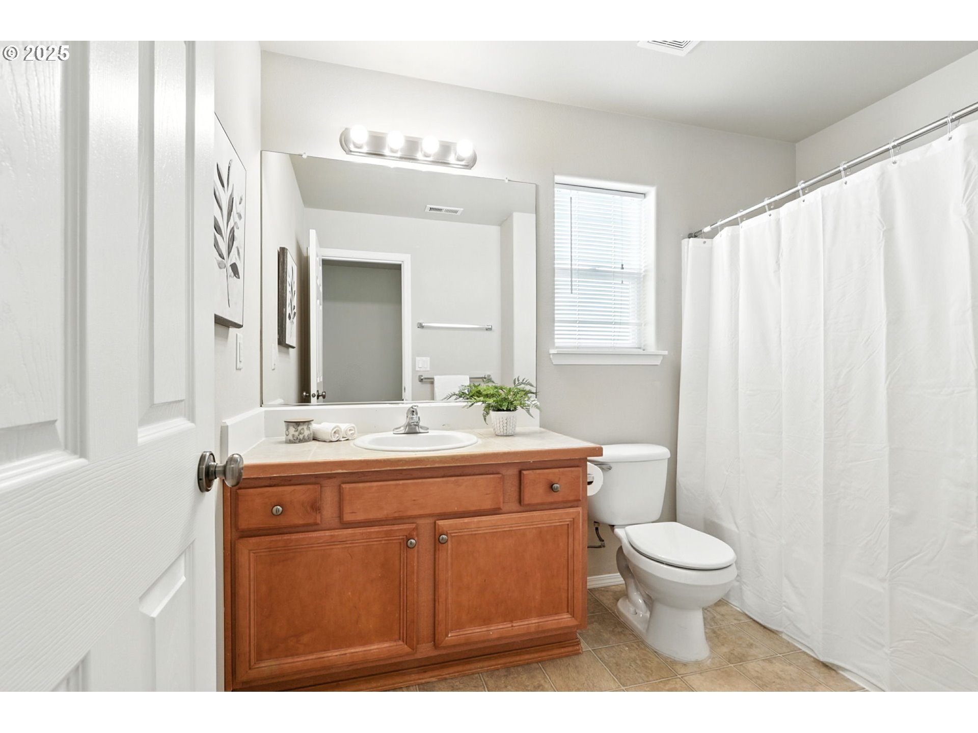 5200 NW 126TH TER