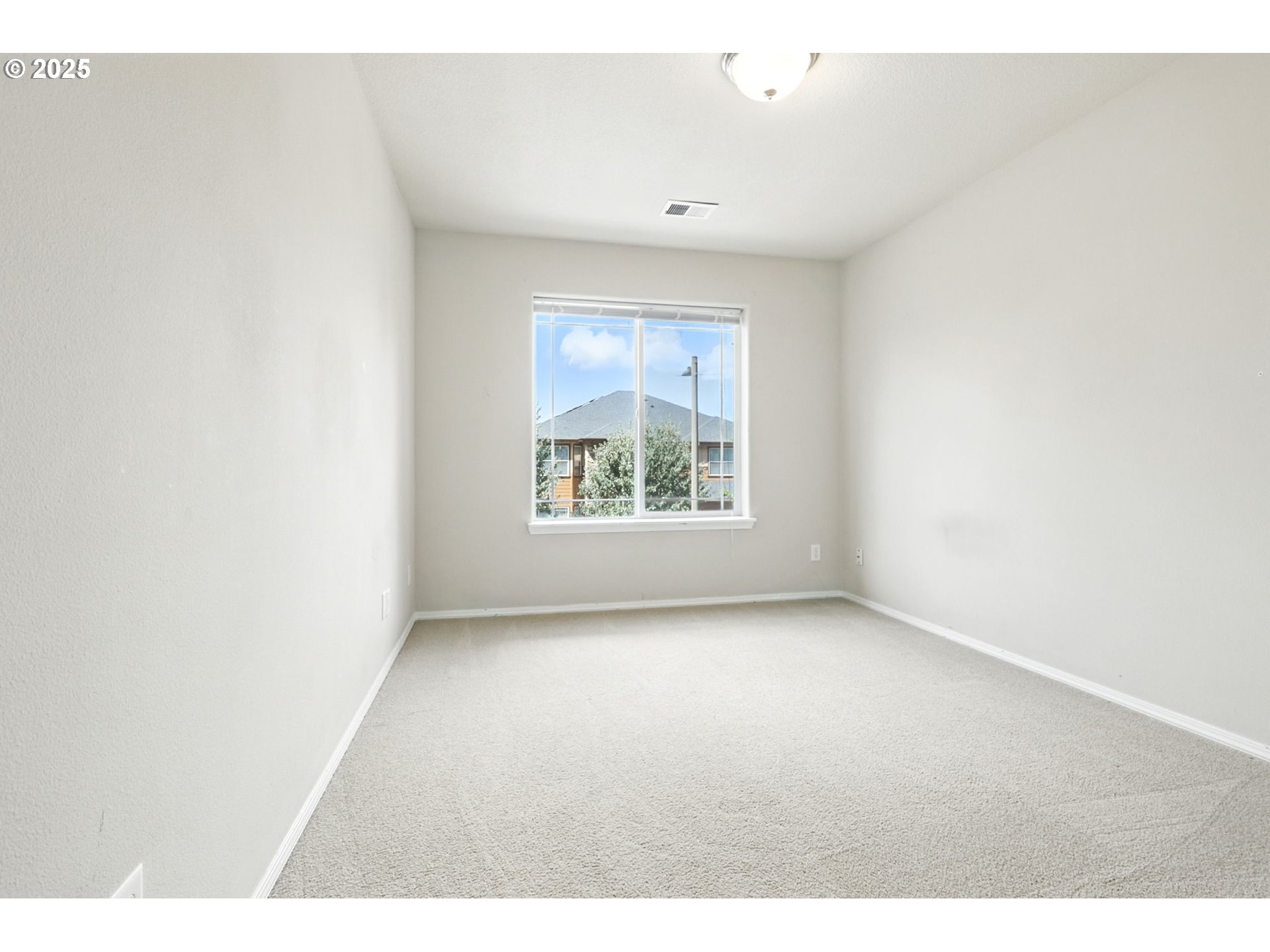 5200 NW 126TH TER
