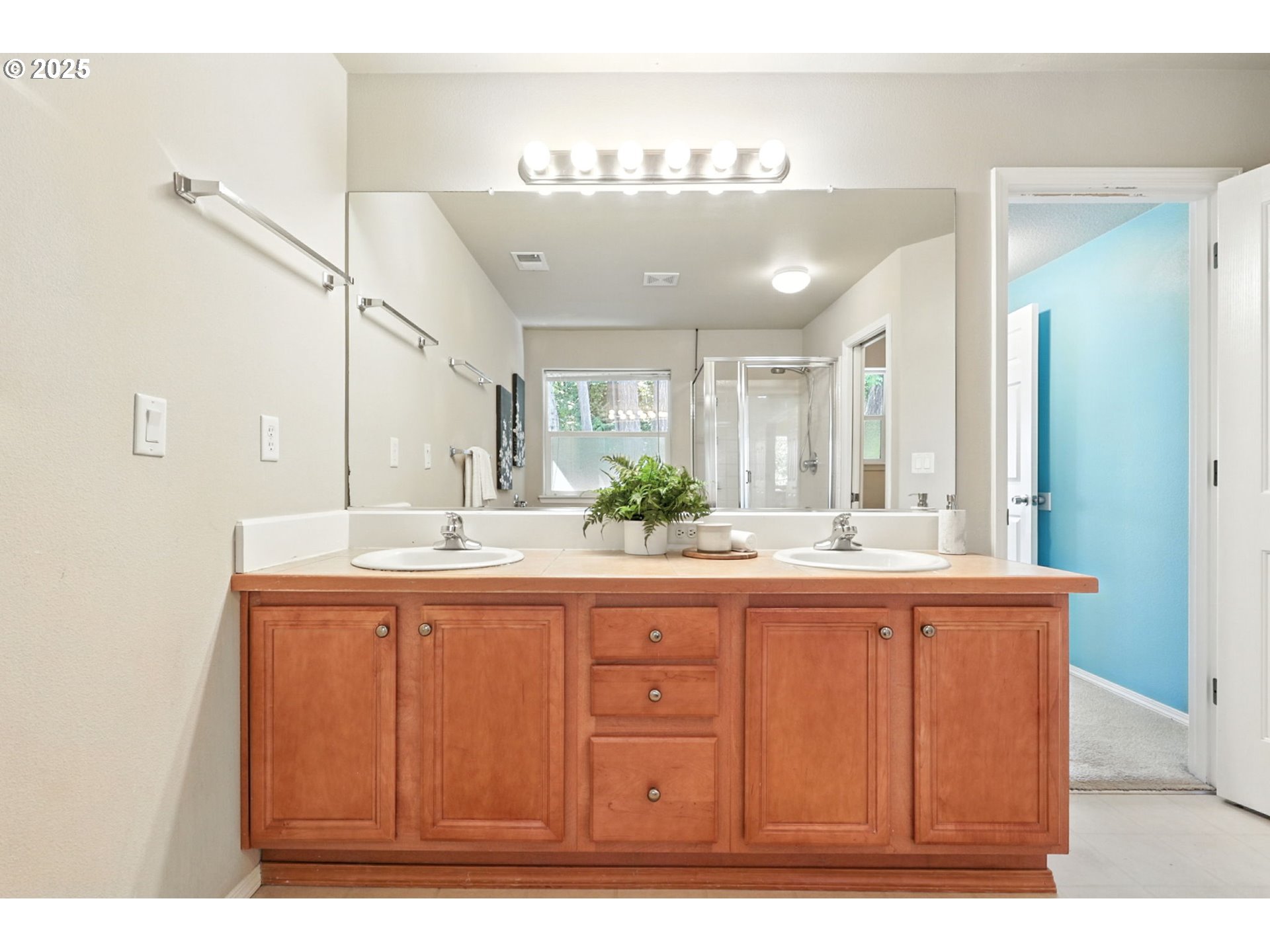 5200 NW 126TH TER